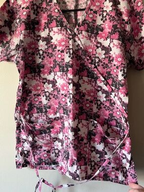 Floral Pink Wrap Scrub Top - Women's Medical Top